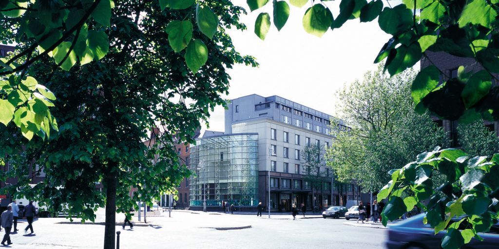 The Green Dublin Luaran gambar